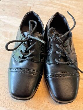 Stafford Kids Black Dress Lace-Up Shoes Size 9